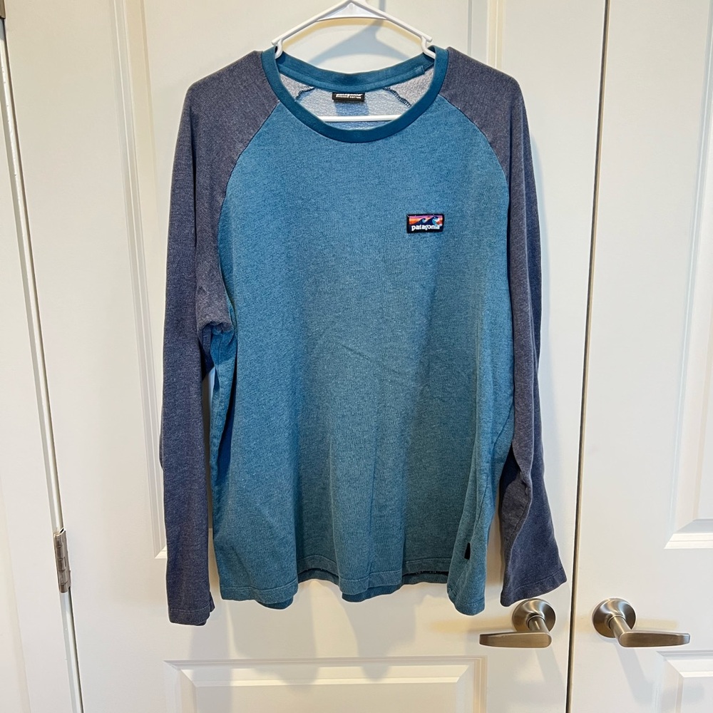 Patagonia Teal Crew Neck Shirt